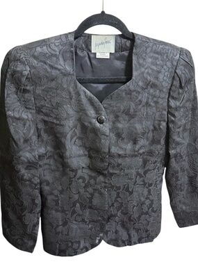Jacqueline  Ferrar size 10